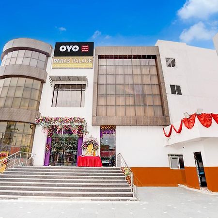 Hotel O Paras Palace Kanpur Buitenkant foto