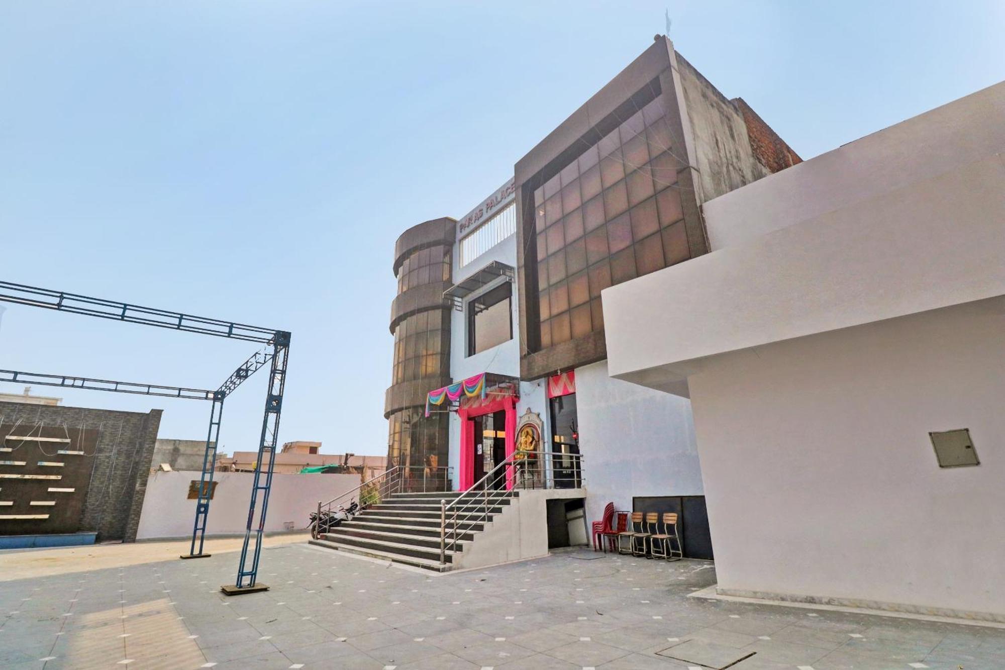 Hotel O Paras Palace Kanpur Buitenkant foto