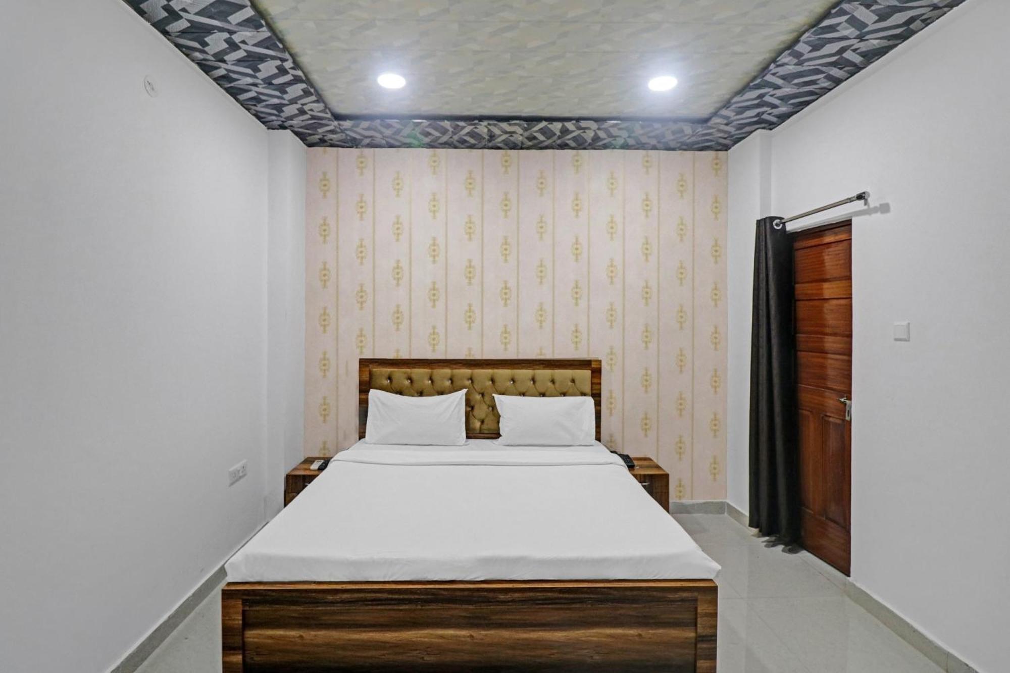 Hotel O Paras Palace Kanpur Buitenkant foto