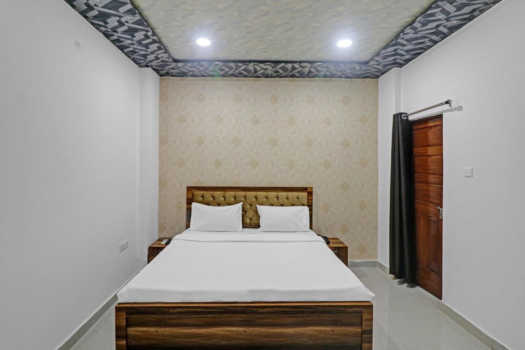 Hotel O Paras Palace Kanpur Buitenkant foto