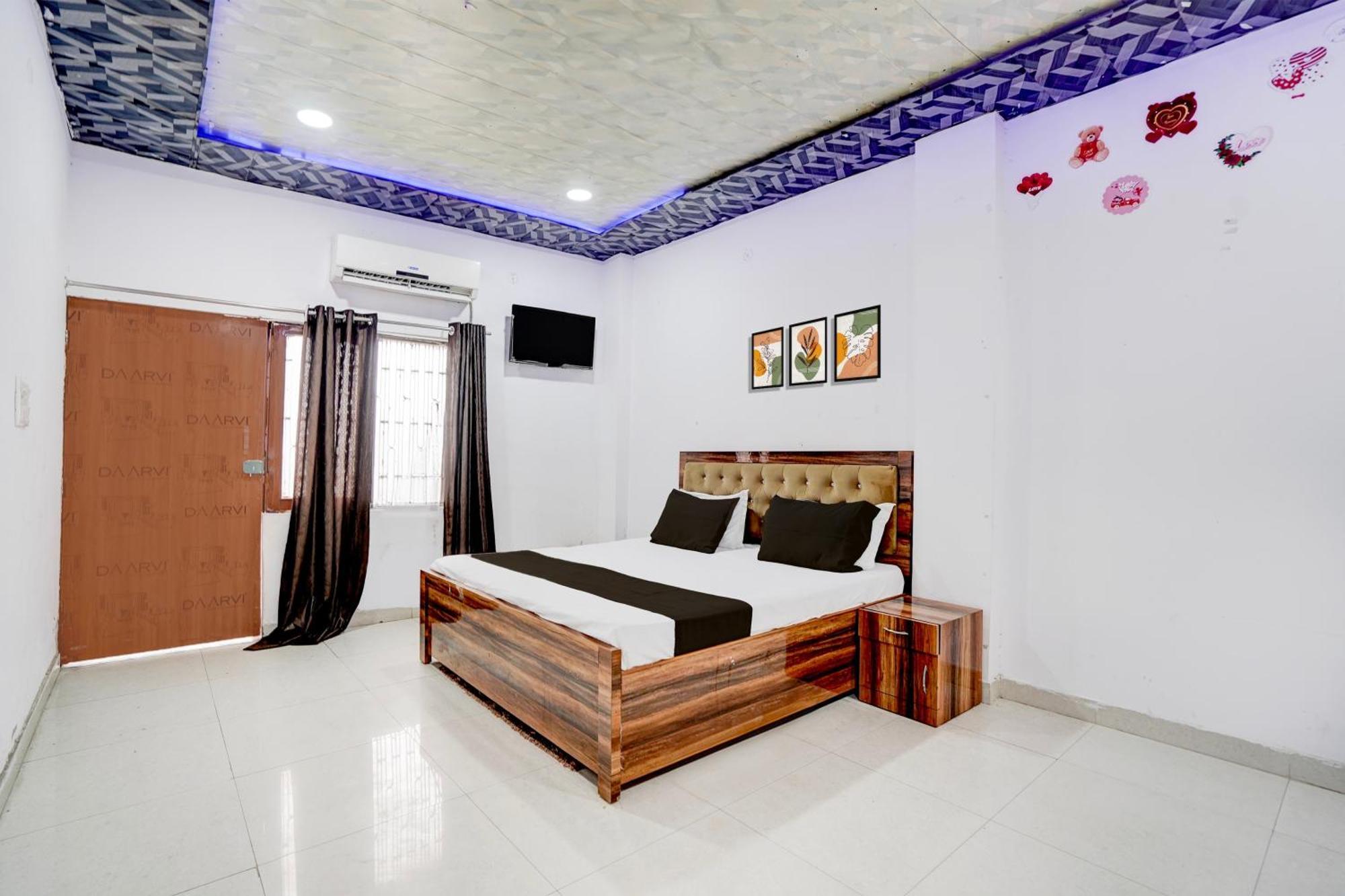 Hotel O Paras Palace Kanpur Buitenkant foto