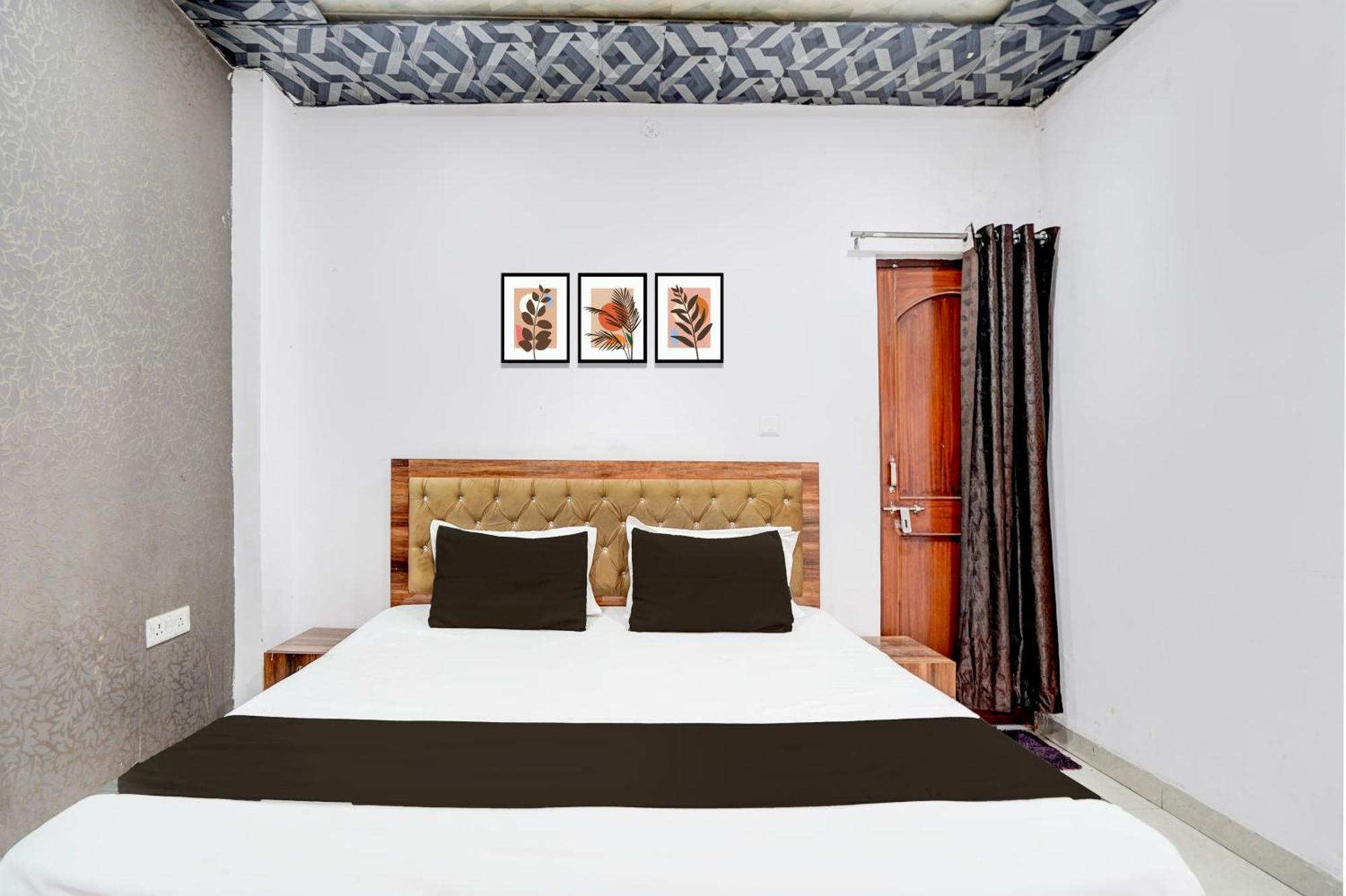 Hotel O Paras Palace Kanpur Buitenkant foto