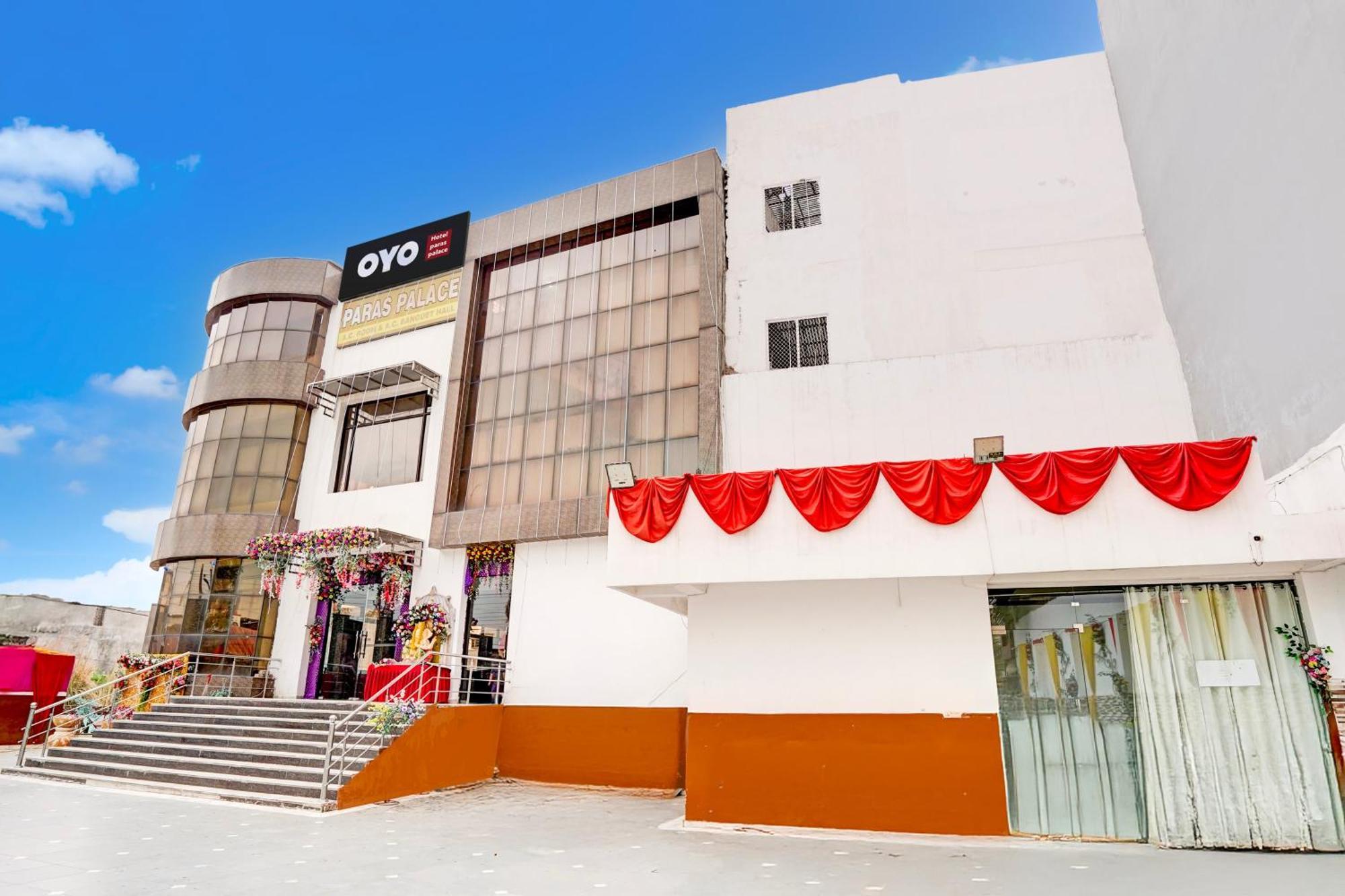 Hotel O Paras Palace Kanpur Buitenkant foto