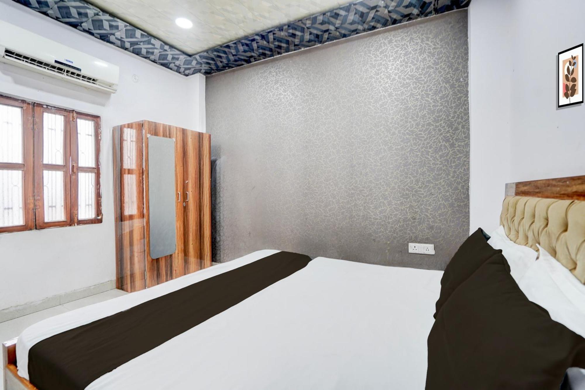 Hotel O Paras Palace Kanpur Buitenkant foto