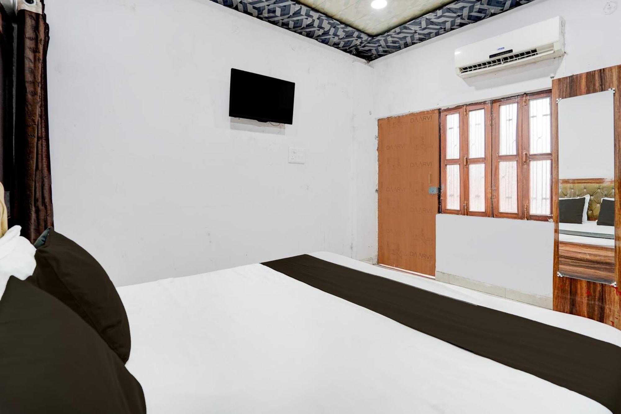Hotel O Paras Palace Kanpur Buitenkant foto